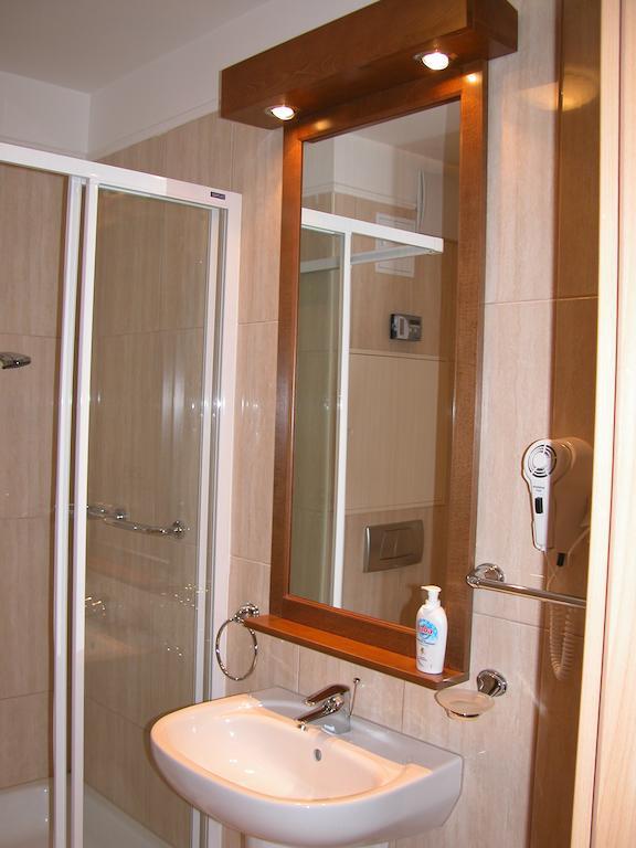 Apartman Golf Lux Bük Δωμάτιο φωτογραφία